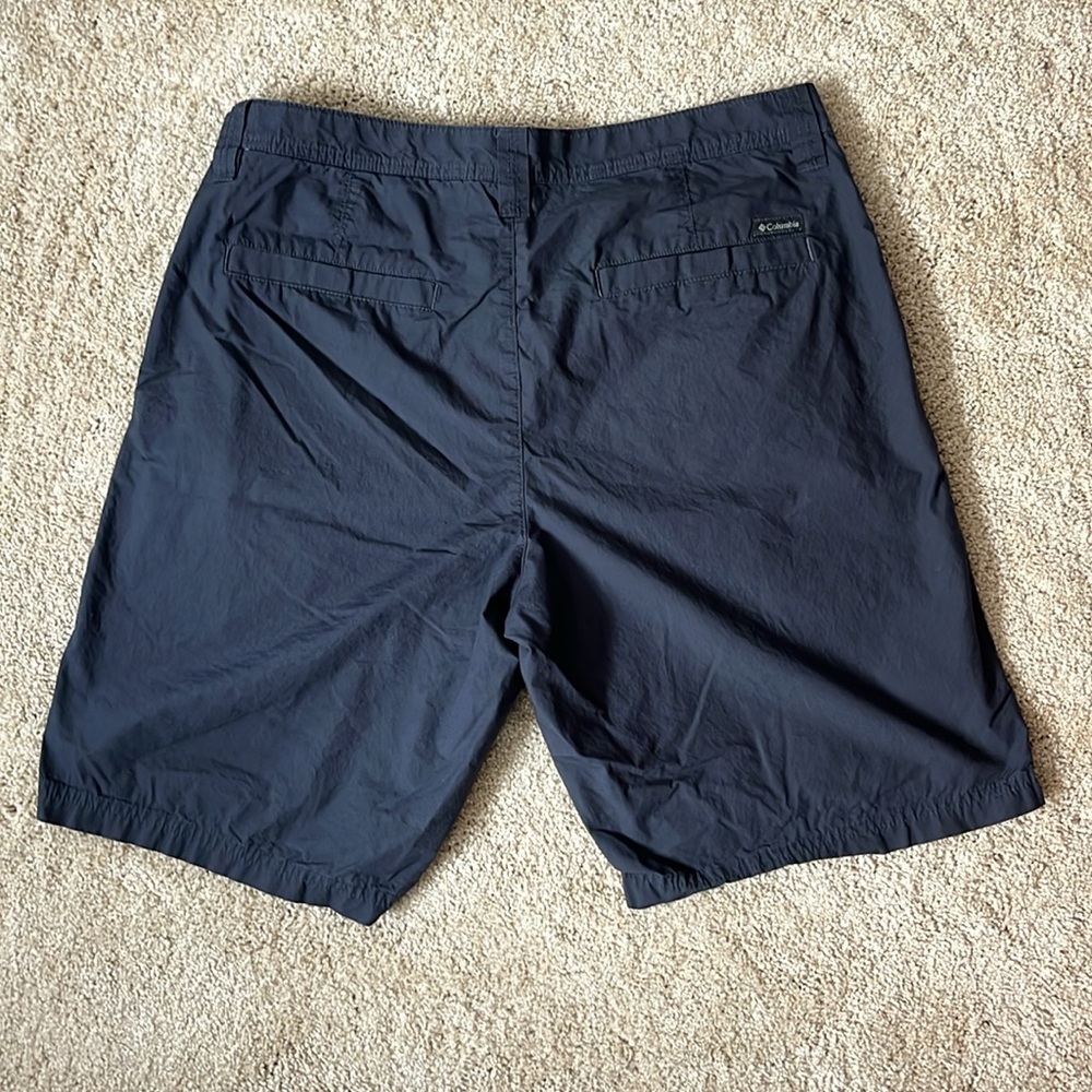 NWOT Columbia Washed Out Shorts - Picture 2 of 8